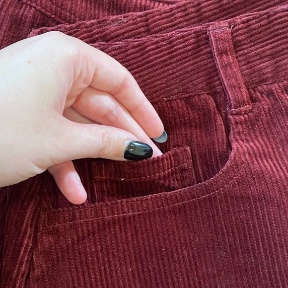 ASOS || WINE RED CORDUROY SKIRT - Picture 2 of 8